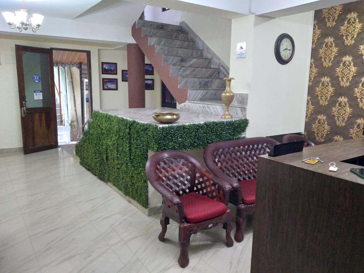 Hotel Shivalik Retreat Гангток Экстерьер фото